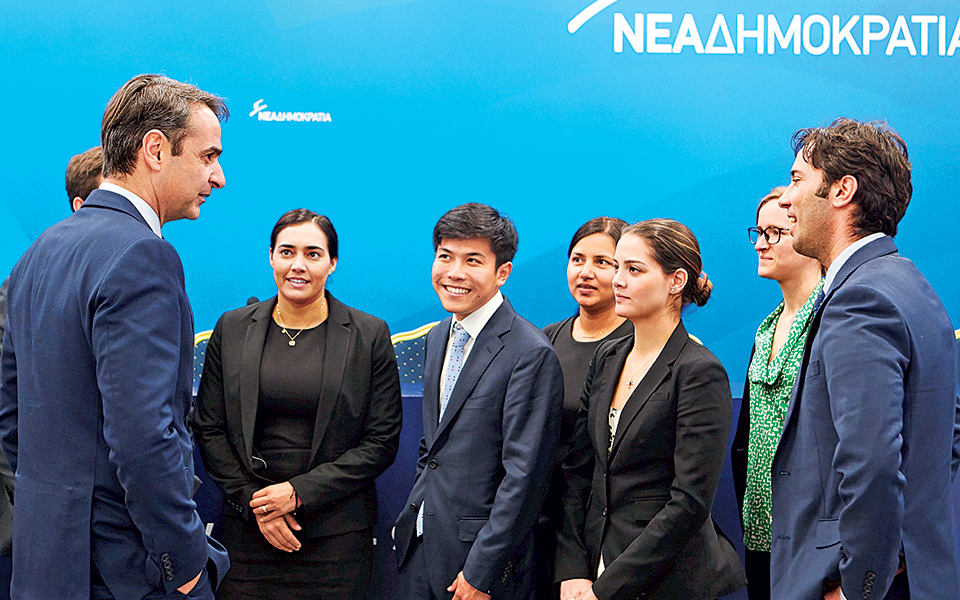 ψηλά-στην-ατζέντα-η-β-ελλάδα-2241577