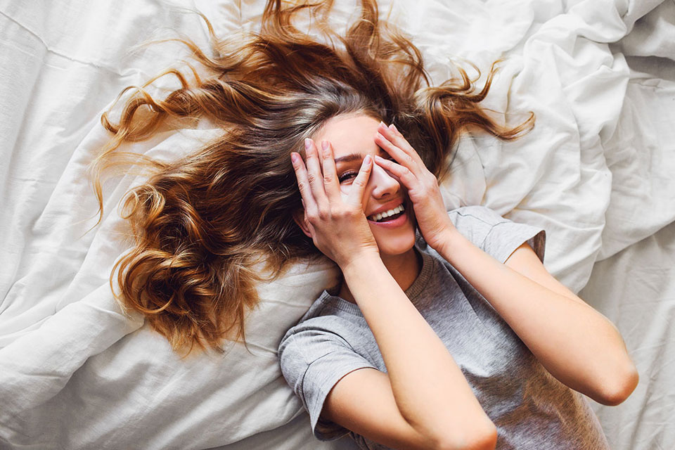 η-ορμόνη-της-χαράς-έχει-όνομα-και-υπάρχ-2238331