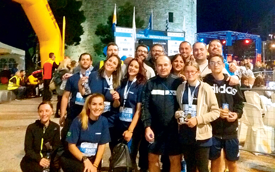 β-καυκασ-α-ε-ανάπτυξη-με-ανθρώπινο-πρό-2241666