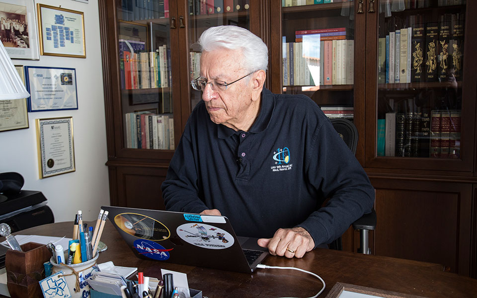 σταμάτης-κριμιζής-αδύνατη-η-εποίκησ-2241972