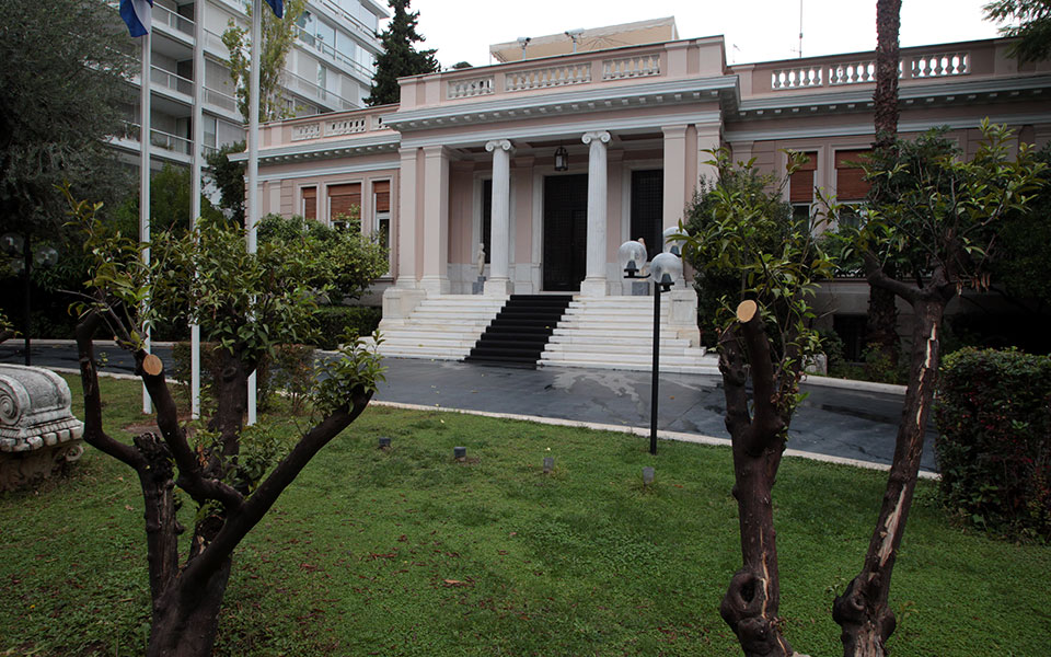 μεσολάβηση-γκουτέρες-για-τους-ελληνε-2237315