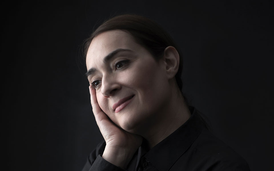 ελένη-ουζουνίδου-με-εξιτάρουν-οι-αντ-2237947