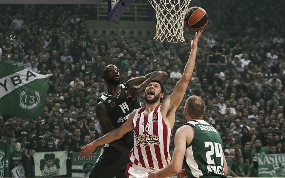 αγκάλιασε-τη-2η-θέση-ο-ολυμπιακός-μέσα-σ-2236679