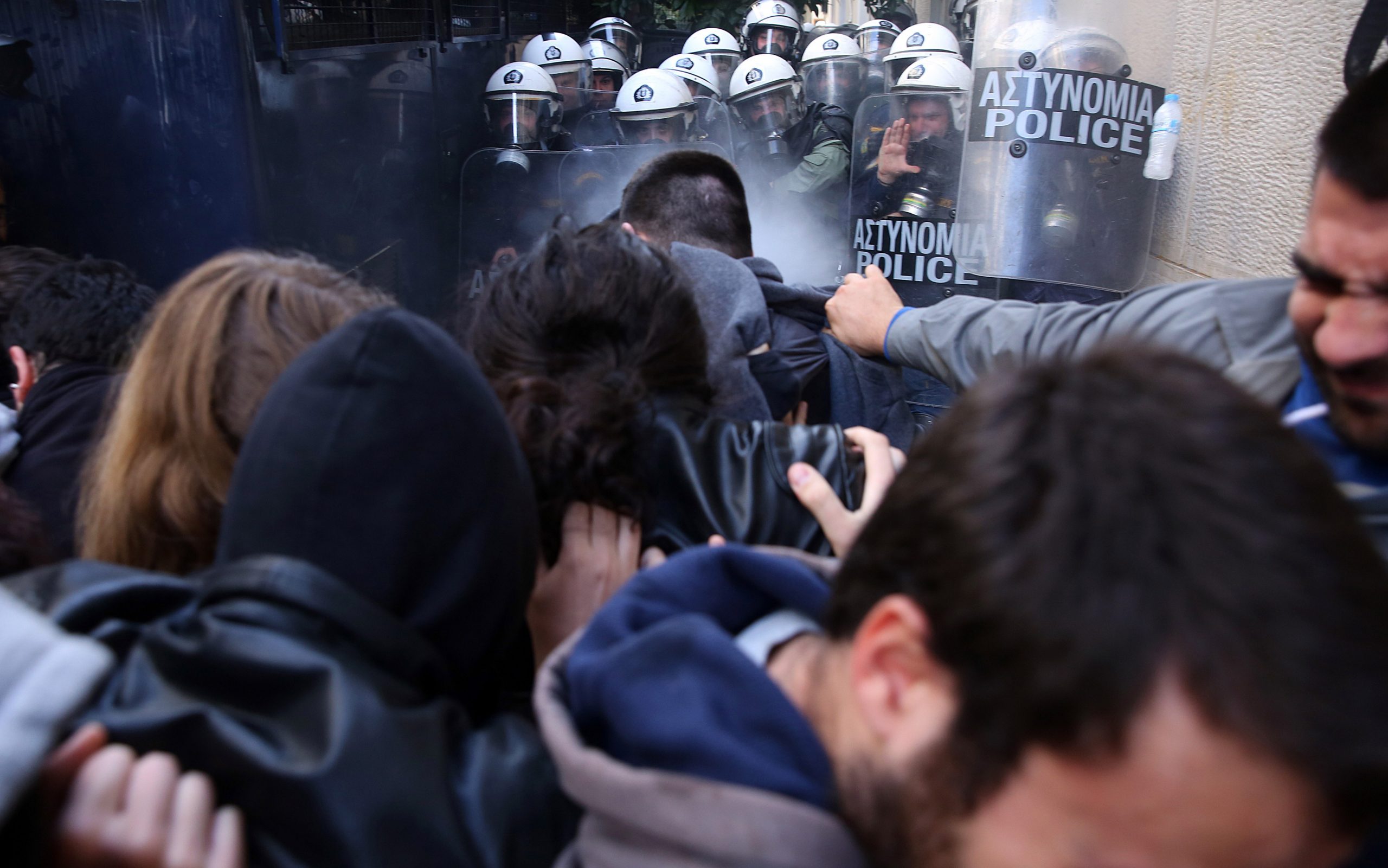 ενταση-και-χημικά-σε-διαμαρτυρία-κατά-2240263