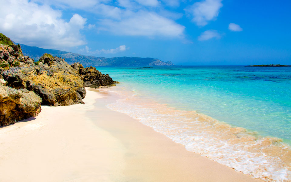 oι-παραλίες-της-χρονιάς-2236240