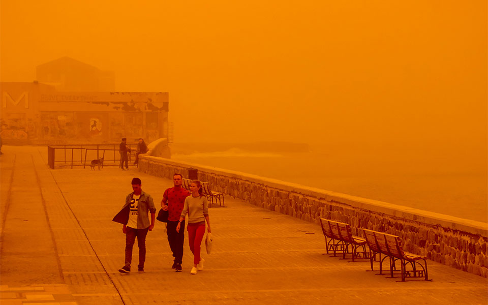 επιστρέφει-η-αφρικανική-σκόνη-στην-κρ-2240903