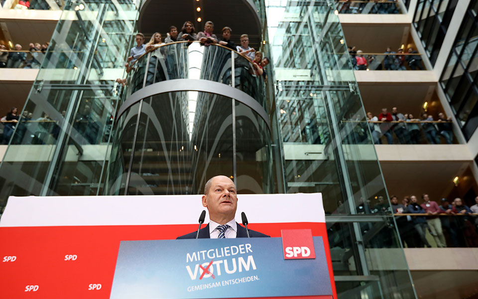 με-σολτς-και-σούλτσε-το-spd-μετά-τον-σουλτ-2238254