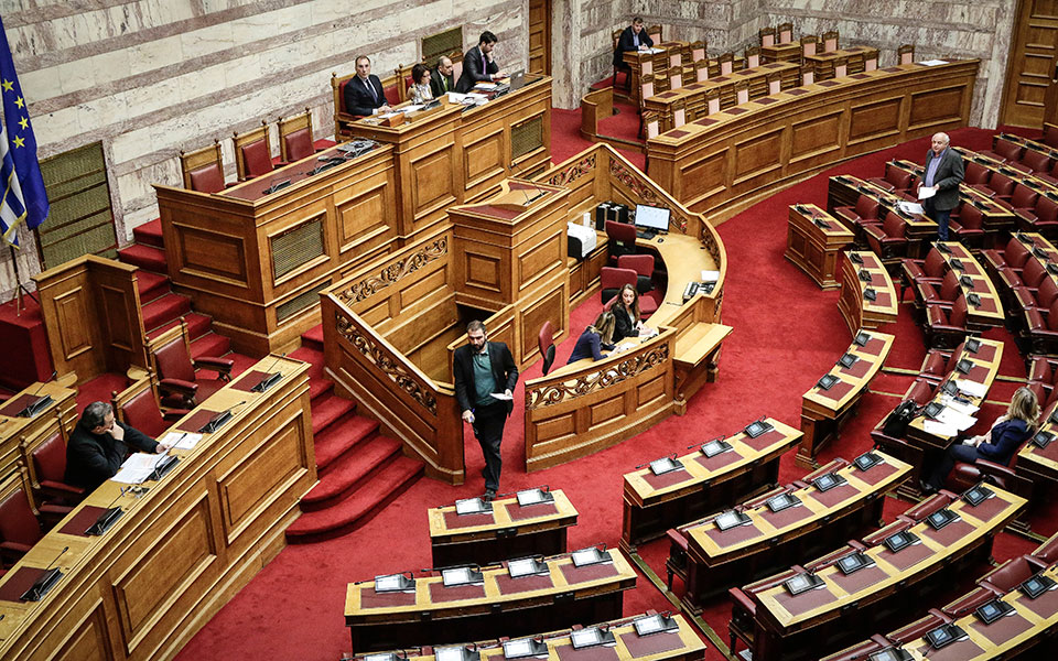 βουλή-κλίμα-γενικευμένης-σύγκρουσης-2238014