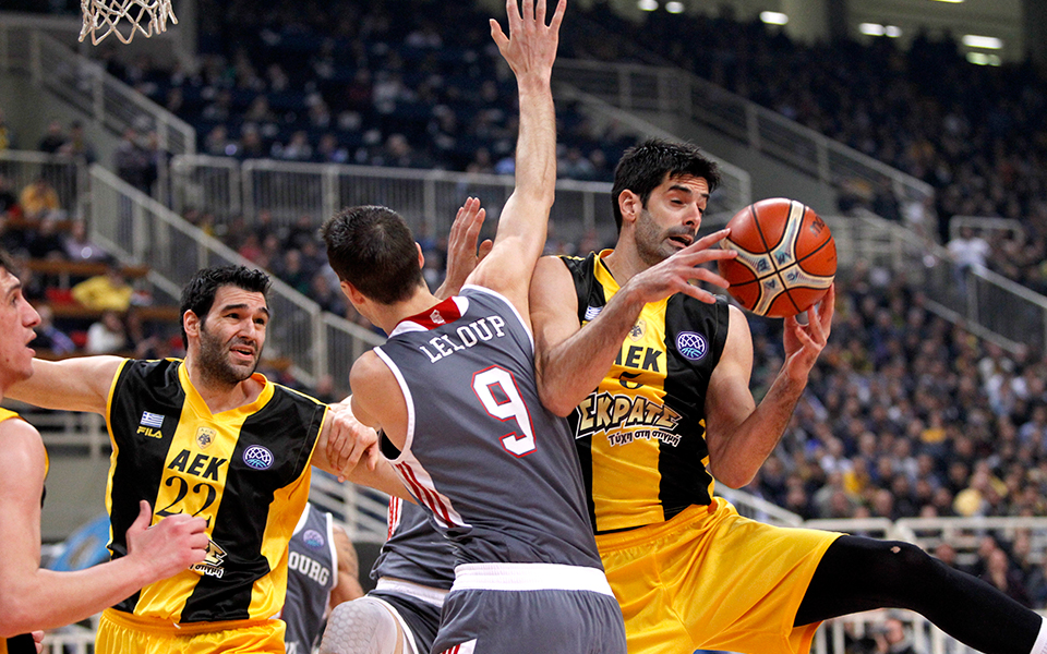 μπάσκετ-αεκ-h-ιστορία-δείχνει-τον-δρό-2242821