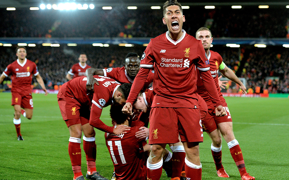 τσάμπιονς-λιγκ-με-το-εισιτήριο-στο-χέρ-2243011