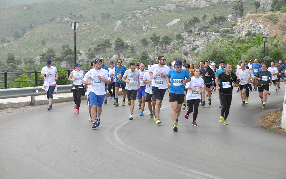 to-ολοι-μαζί-μπορούμε-του-σκαϊ-με-22-δήμο-2244500
