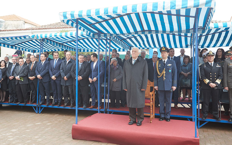 παυλόπουλος-δεν-παραχωρούμε-ούτε-μέτ-2242346