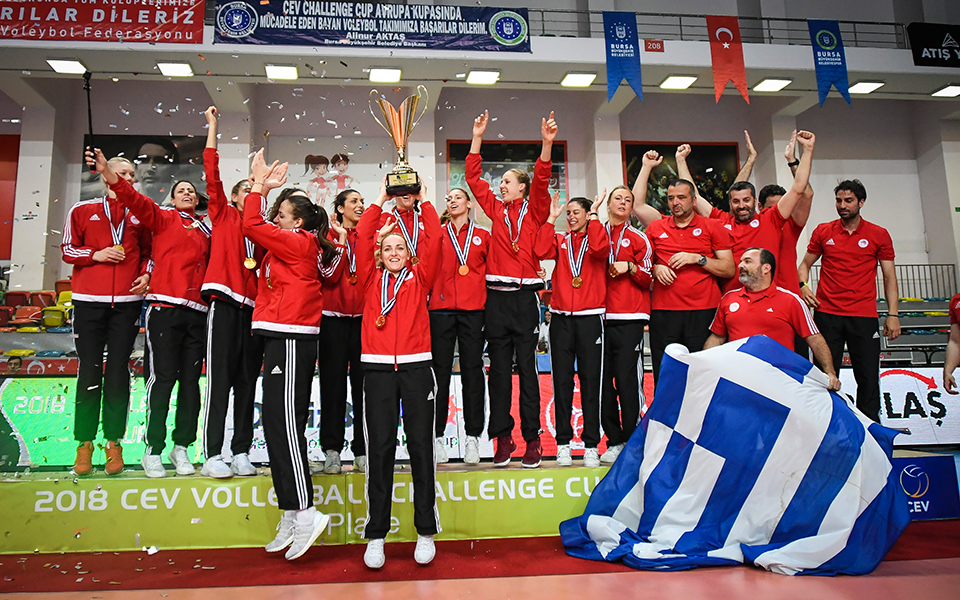 βόλεϊ-ολυμπιακός-ιστορική-στέψη-στη-2243979