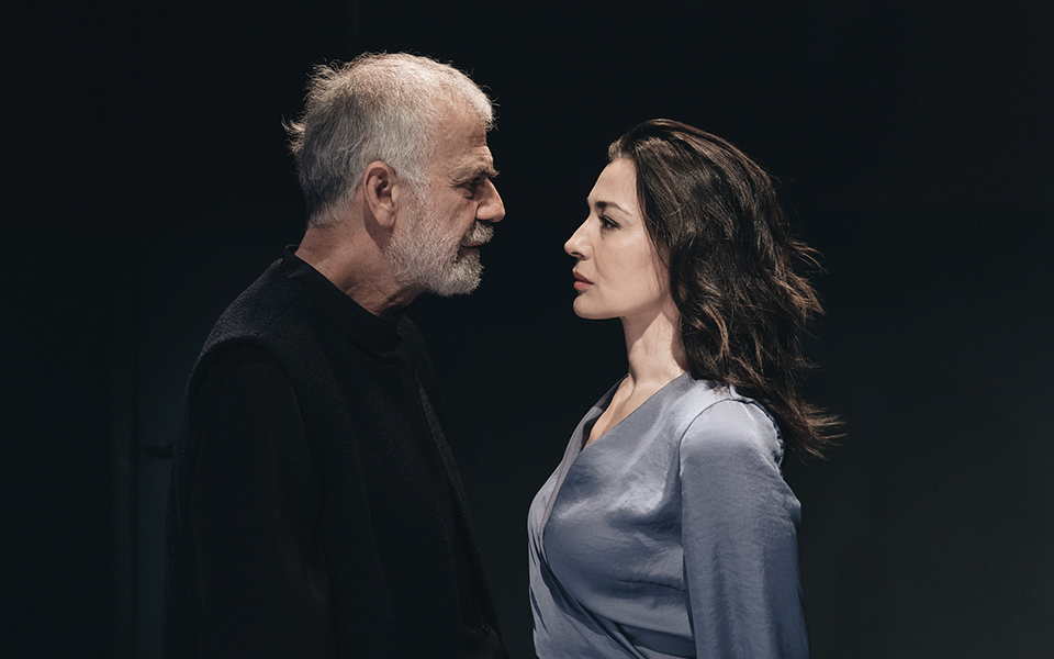 στα-έγκατα-της-θεατρικής-πρόβας-2244531