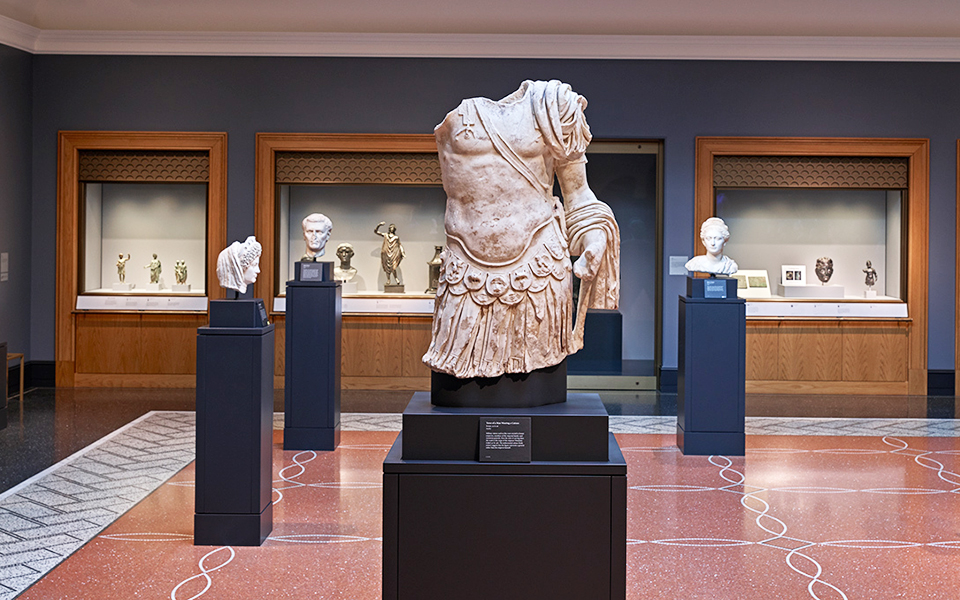 λάμπει-ο-αρχαίος-κόσμος-στη-νέα-βίλα-2245025