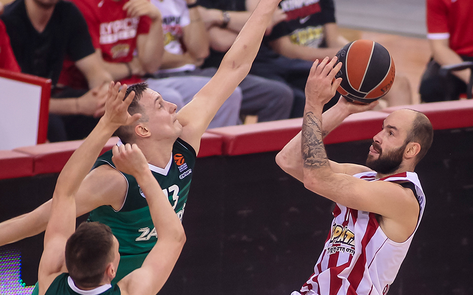 ευρωλίγκα-ολυμπιακός-χάρισε-το-πλεο-2245410