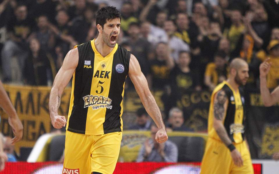 στο-στρασβούργο-η-αεκ-2242588