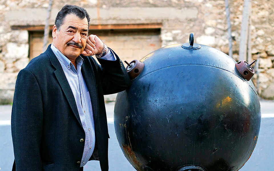 γιάννης-σκοπελίτης-ο-καπετάνιος-των-2242456