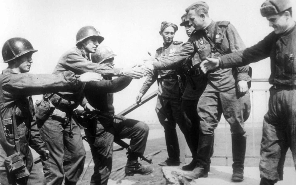 flashback-στην-25η-απριλίου-2246594