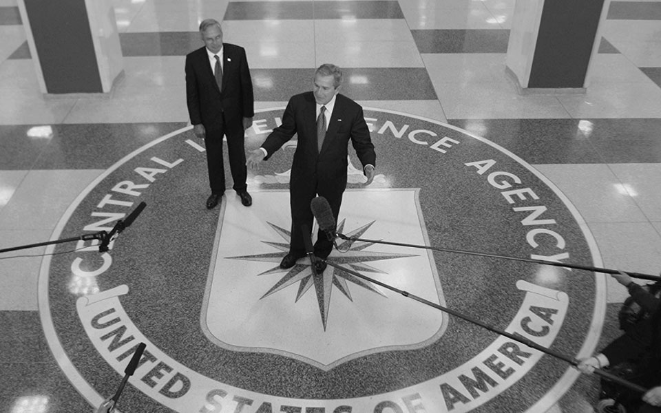 η-ιστορία-της-cia-και-το-φιάσκο-2244366