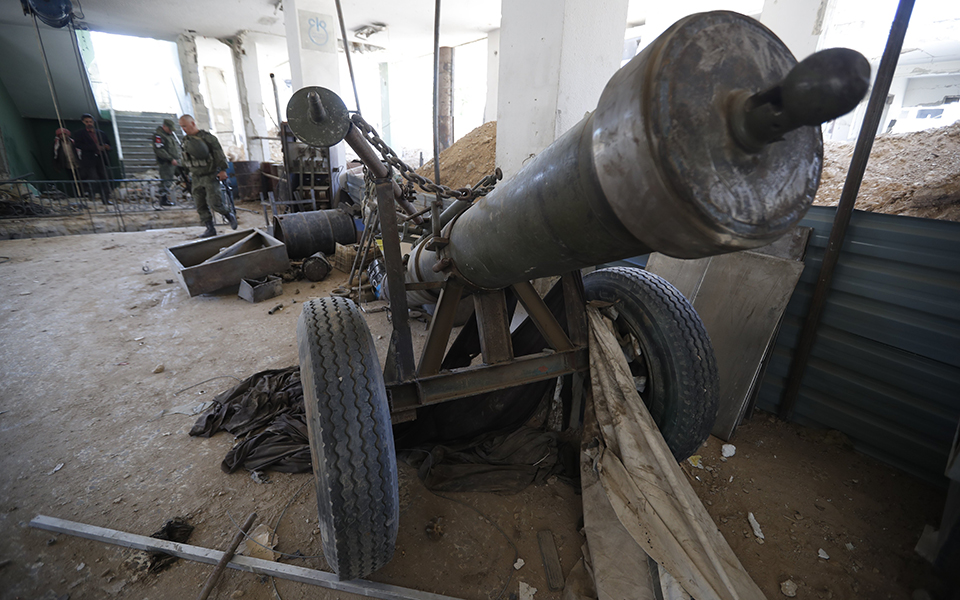 αποθήκη-με-ουσίες-απαραίτητες-για-την-2245147