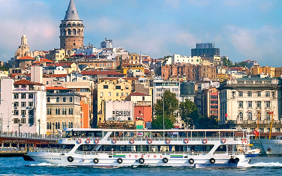 μαζική-επιστροφή-τουριστών-σε-τουρκί-2247206