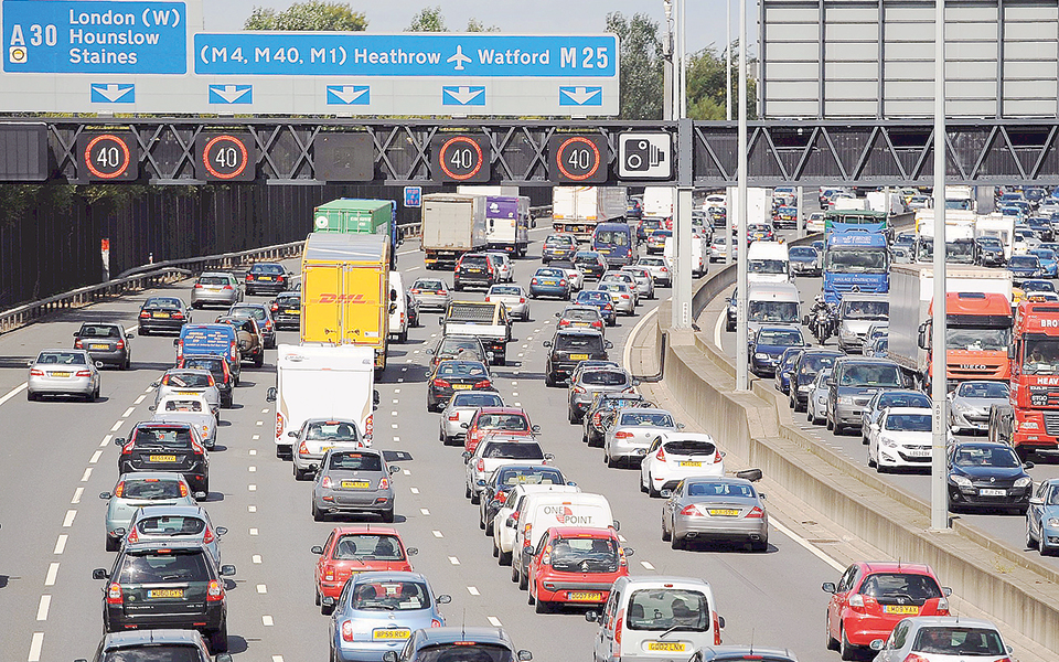 ο-φόβος-του-brexit-περιορίζει-τις-πωλήσεις-ι-2245470