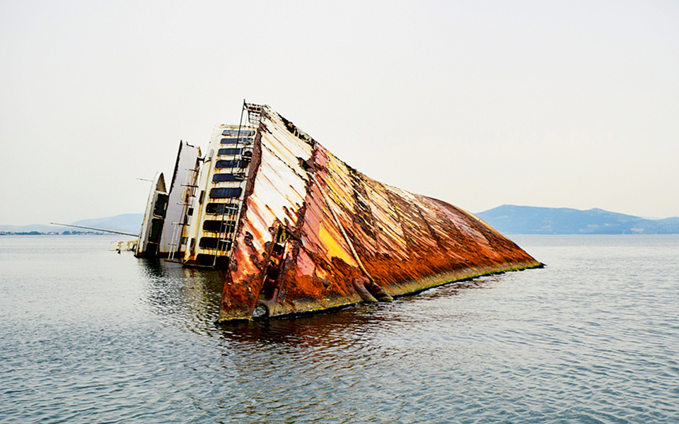 η-ομορφιά-των-παροπλισμένων-πλεούμεν-2245319