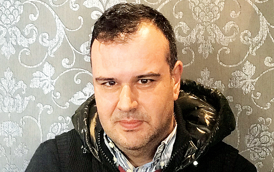 διονύσης-καμινάρης-διαχειριστής-του-wu-2244103