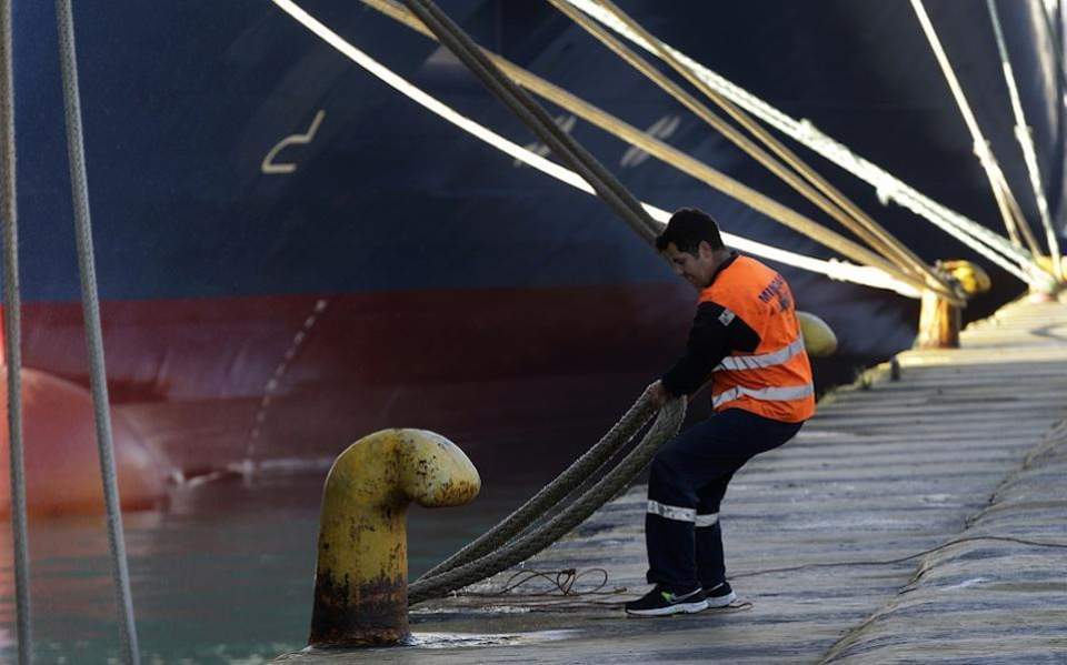 δεμένα-τα-πλοία-στα-λιμάνια-όλης-της-χώ-2243141