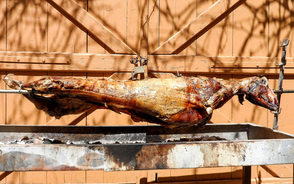 αρνί-ή-κατσίκι-2242598