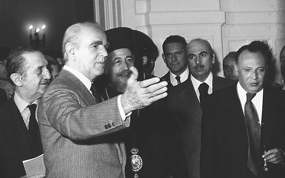 αφιέρωμα-κωνσταντίνος-καραμανλής-εβ-2246053