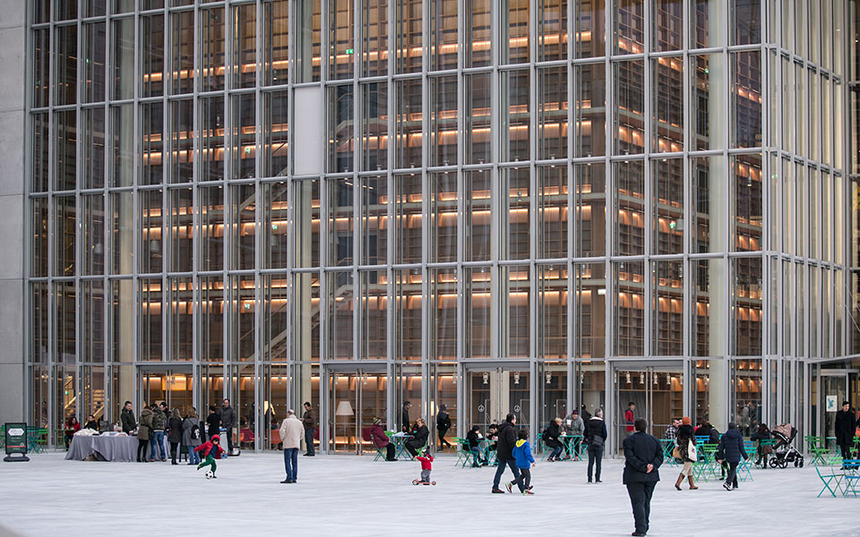 η-νεοελληνική-λογοτεχνία-στην-εθνική-2245772