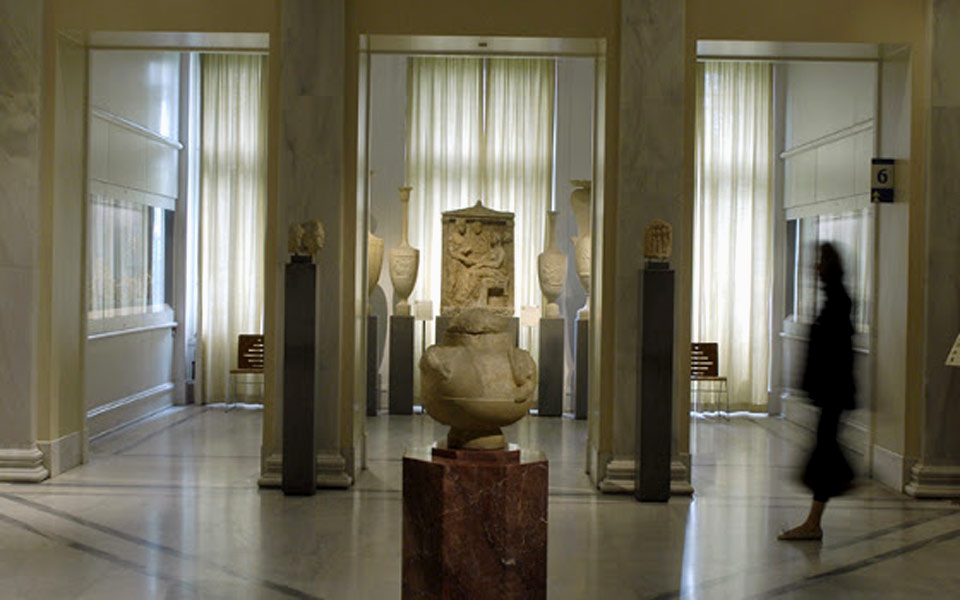 ελεύθερη-είσοδος-σε-όλα-τα-κτήρια-του-μ-2246870