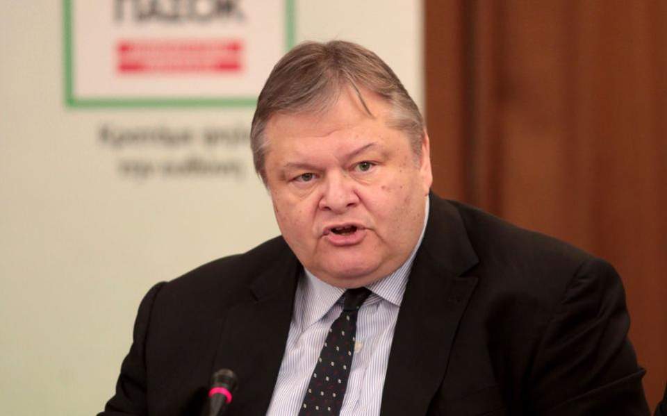 σφοδρή-αντίδραση-βενιζέλου-2248396