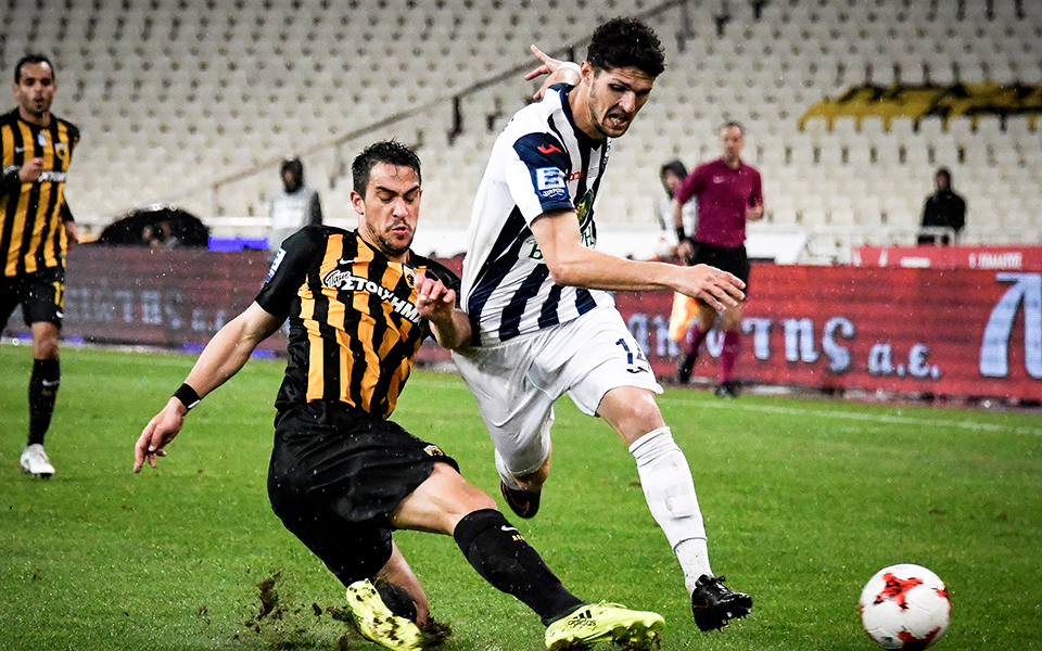 σούπερ-λιγκ-αυλαία-με-δύο-φιέστες-και-2248599