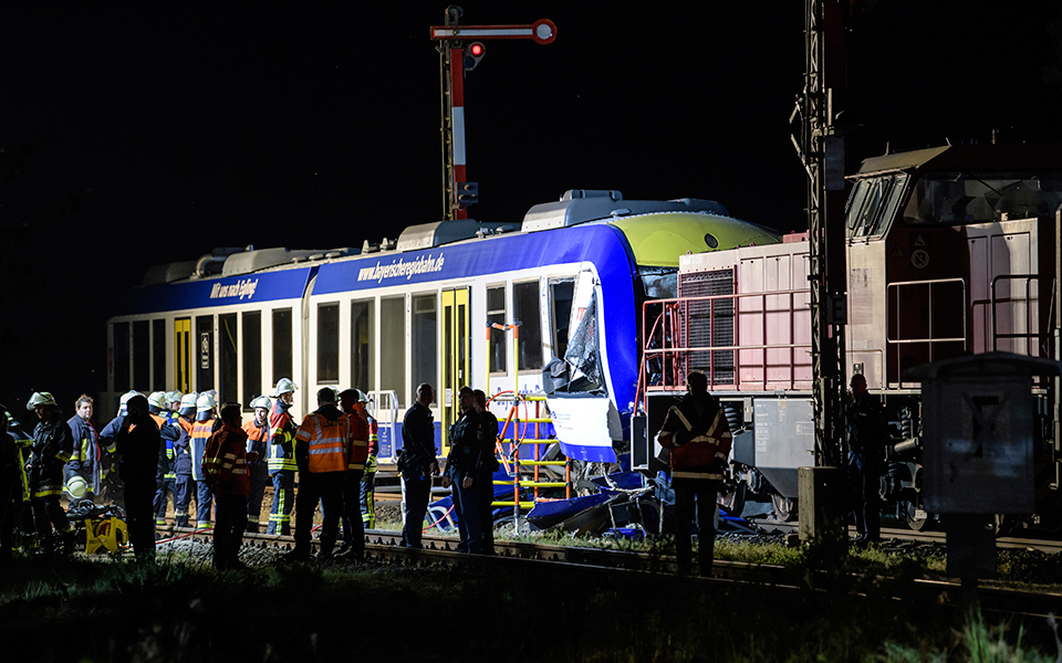 γερμανία-τέσσερις-νεκροί-σε-δύο-σιδηρ-2249027