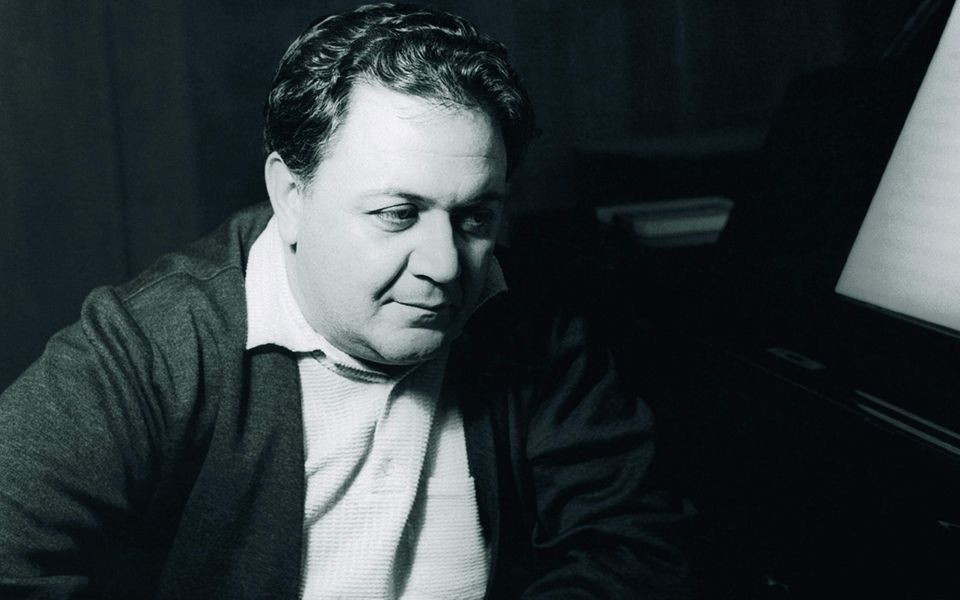 αφιέρωμα-στον-μάνο-χατζιδάκι-από-την-ε-2249653