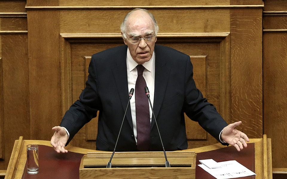 λεβέντης-η-βουλή-έσφαλε-που-χωρίς-να-δε-2251320