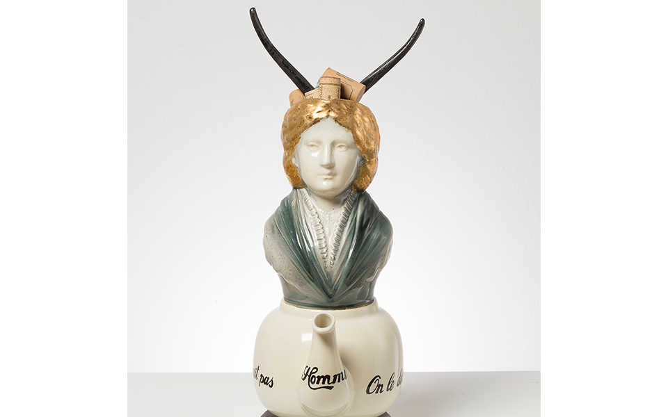 ο-ιδιαίτερος-εικαστικός-κόσμος-της-ιρ-2249826