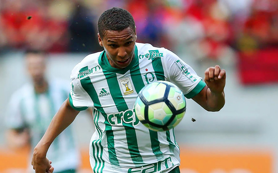 διαψεύδει-ο-ολυμπιακός-για-καρνέζη-κα-2249742