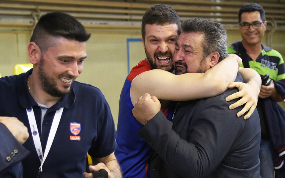 μπασκετ-κι-όμως-γίνονται-θαύματα-2250428