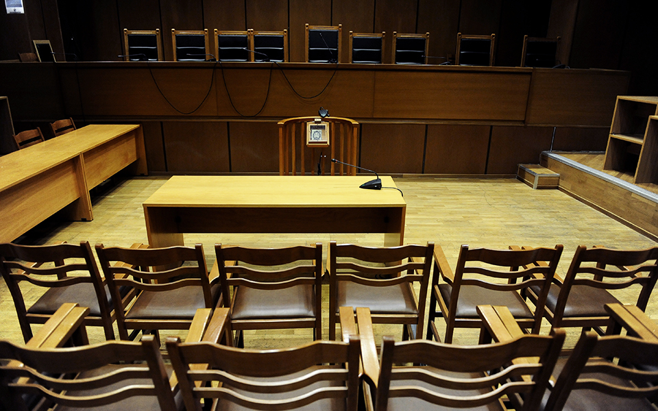 μείωση-ποινής-για-ενόχους-2251404