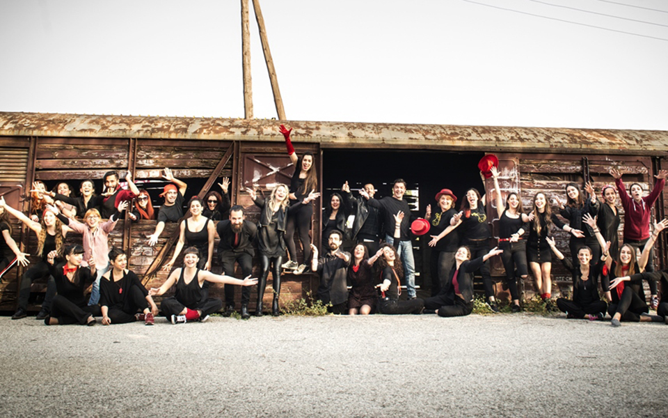 το-τρένο-στο-ρουφ-συνεχίζει-σε-νέους-2251462