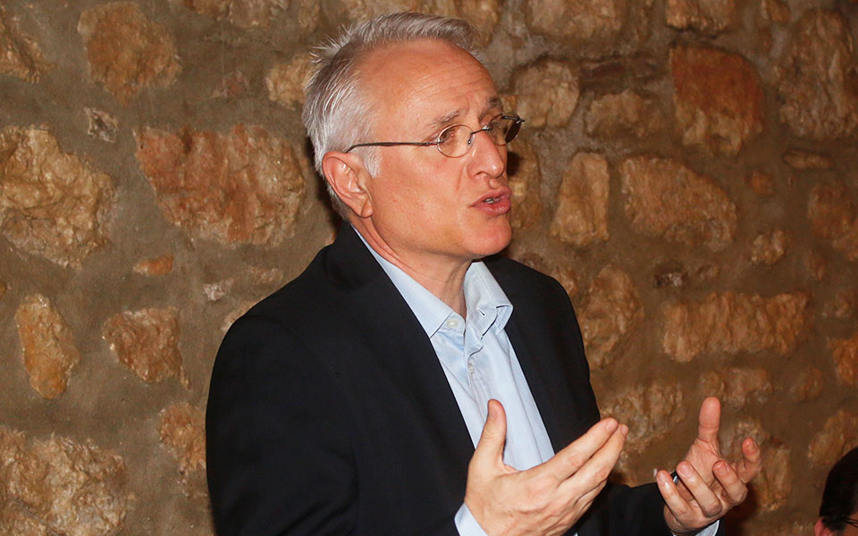 η-πολιορκία-συριζα-αναστατώνει-την-κε-2250045