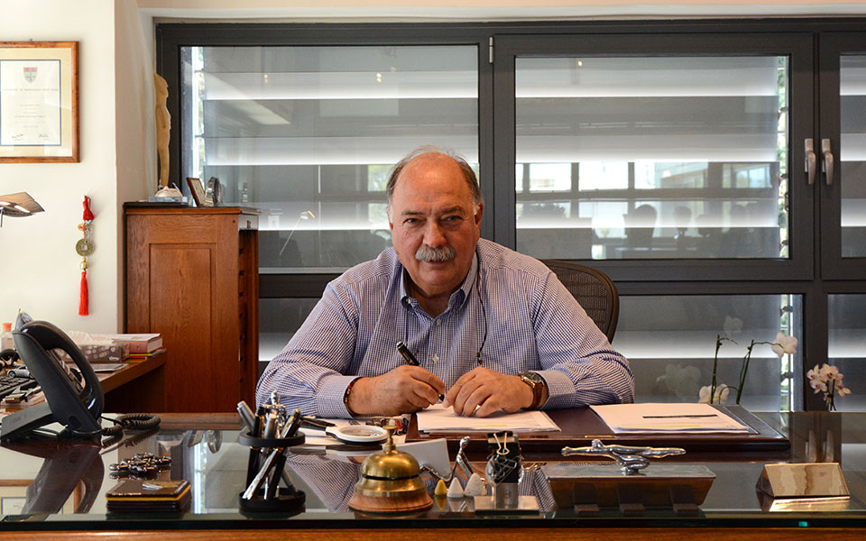 μεταφέρει-τα-πάντα-σε-όλο-τον-πλανήτη-2252686