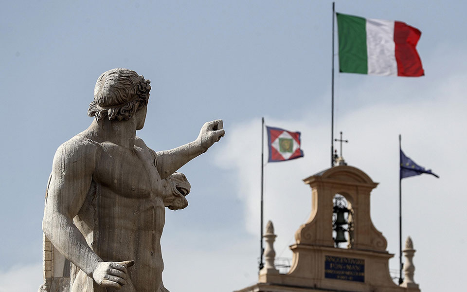 νέες-διαβουλεύσεις-πέντε-αστέρων-λέ-2253398