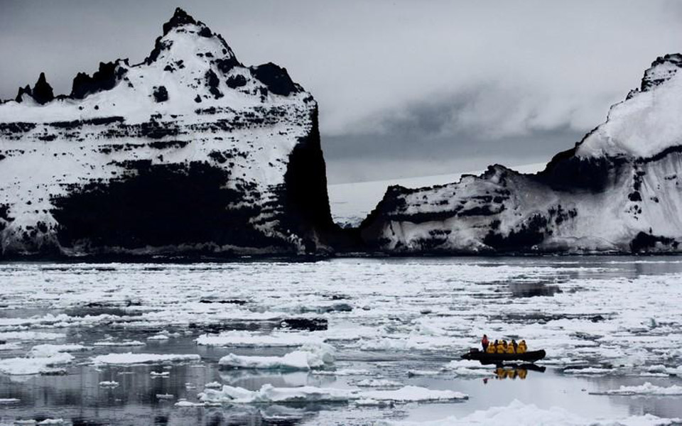 διεθνής-έρευνα-tο-1-3-των-προστατευόμενω-2251122