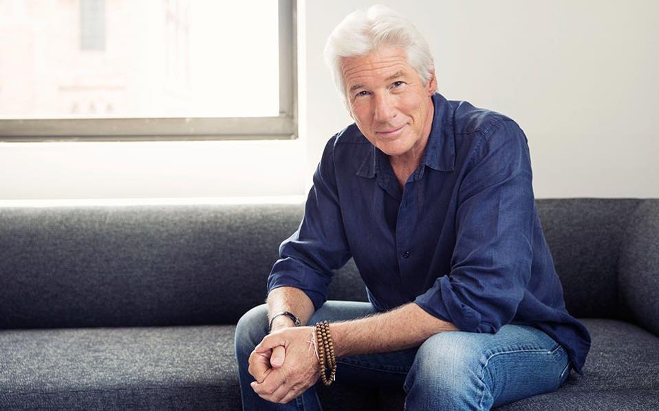 ο-ρίτσαρντ-γκιρ-επιστρέφει-στην-τηλεό-2252813