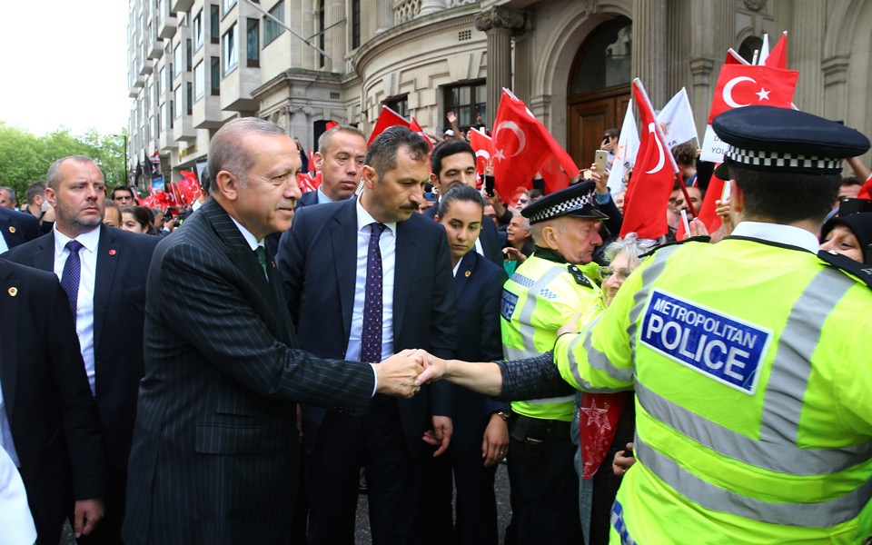 ερντογάν-οι-ηπα-δεν-μπορούν-να-είναι-πλ-2250312